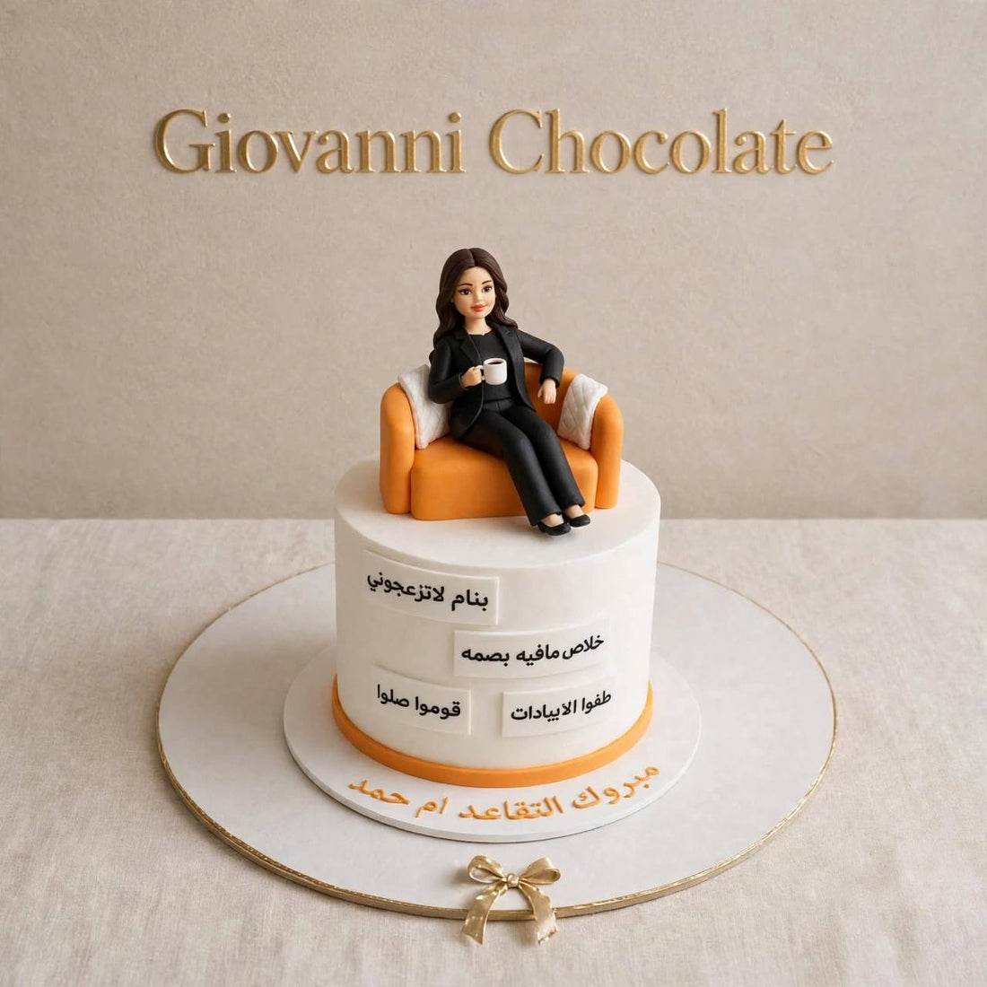 Sculpted figurine cake with personalised messages – Giovanni Chocolate UAE