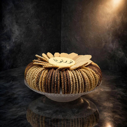 Crystal fan-shaped plate with chocolate-covered sesame treats – 2 | صحن كريستال بتصميم المروحة يحتوي على سمسم بالشوكليت – 2